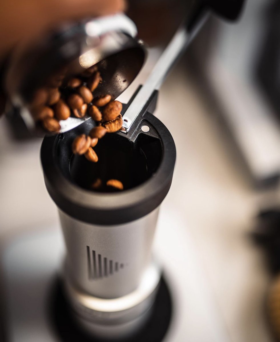 grindatetzmax's tweet photo. etz-I with new DC burr for smoother grinding and more uniformity https://t.co/d8EeWSydeV
