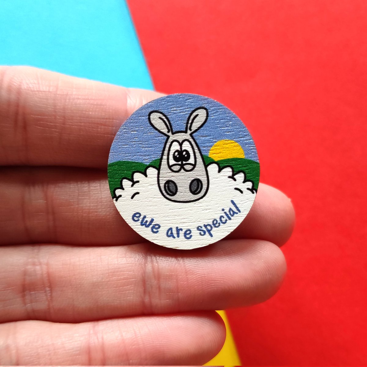 eweniverse's tweet photo. To all you amazing, incredible mums out there 😍❤️ Happy Mother's Day 
#ukgiftam #MothersDay #sheep365 https://t.co/IR07MgvH3Q