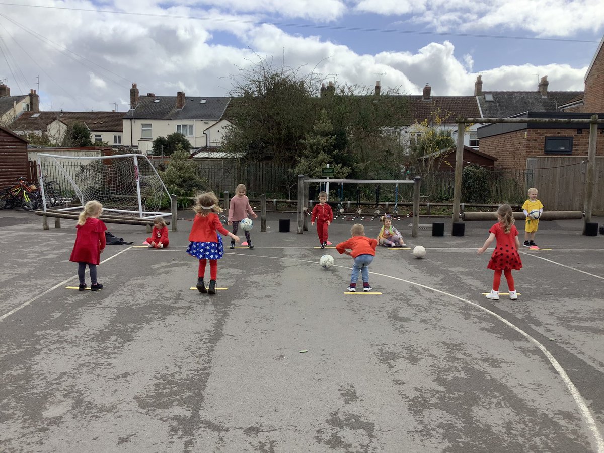 North Town Pippins tweet media