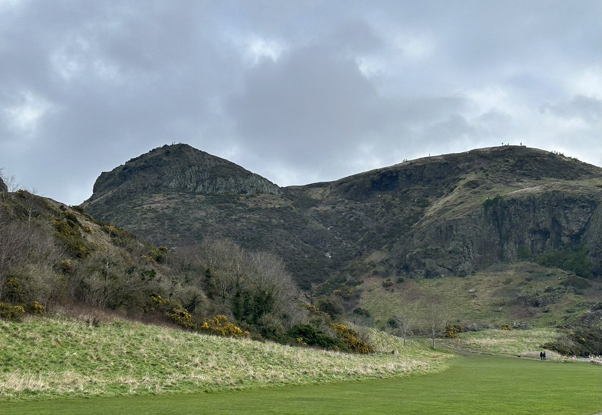 BishowParajuli's tweet image. Beautiful park and lovely walk..! #HolyRood, #Edinburgh.