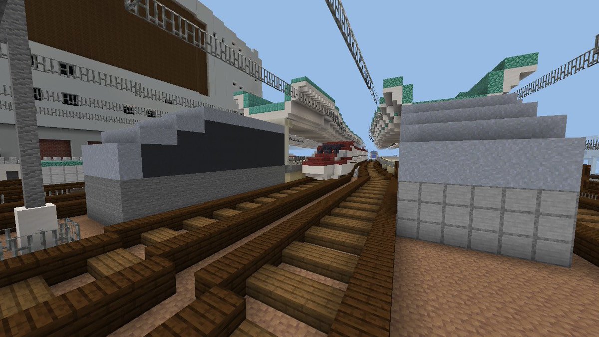 maof131's tweet photo. 久しぶりの投稿です！
東京駅新幹線ホーム
#minecraft建築コミュ #Minecraft https://t.co/5kkCeC1gM1