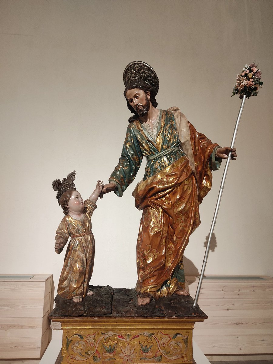 Feliz día de San José a todos🥰🥰

Os dejamos una imagen de Salzillo que normalmente se encuentra en Las Claras pero actualmente está en la exposición de San Esteban.