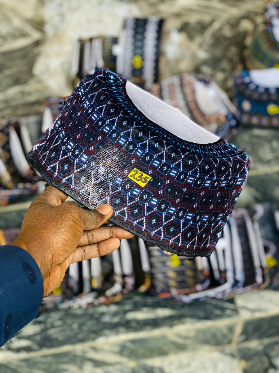 capsprodoos's tweet photo. Looking for a classy accessory that's perfect for any occasion? Check out our unique handmade caps! Made with quality materials and designed with style in mind. DM us to place an order! #HandmadeCaps #ClassyAccessories #MenStyle #NationwideDelivery #INECElectionResult #kaduna https://t.co/jOhaauCeaS
