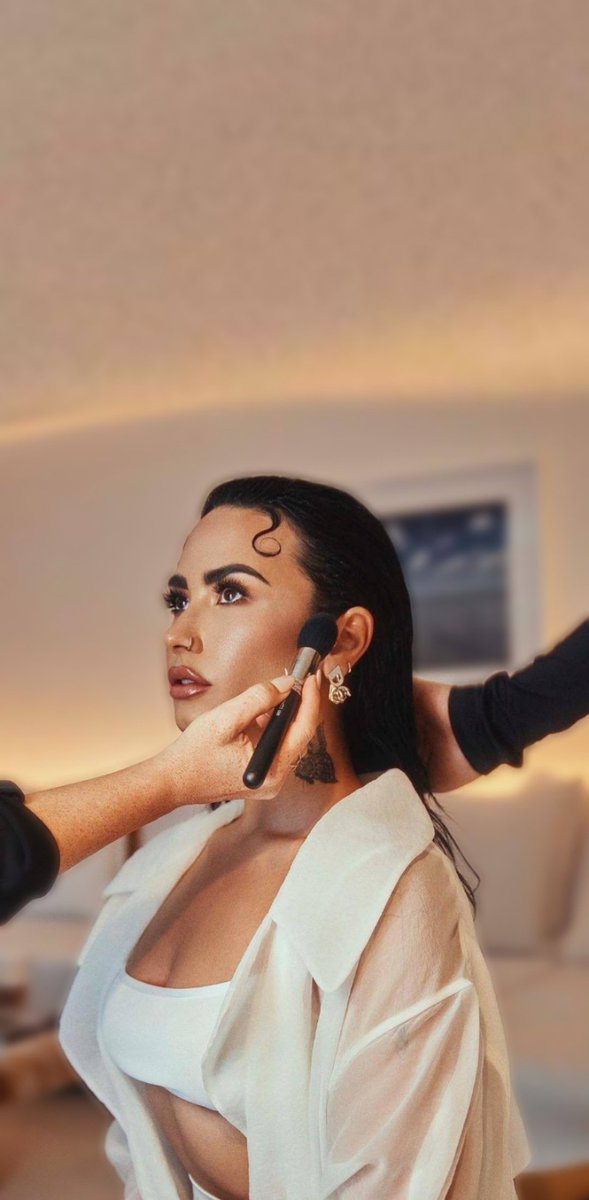 ddlovatoscreen's tweet photo. 🩸Demi Lovato Lockscreen🩸
⛓️🔗 JEN
#HolyFvck #demilovatolockscreen #ddl #SkinOfMyTeeth #TheArtOfStartingOver #aestheticlockscreen #demilovato #DL8 https://t.co/N6KQwswAG4