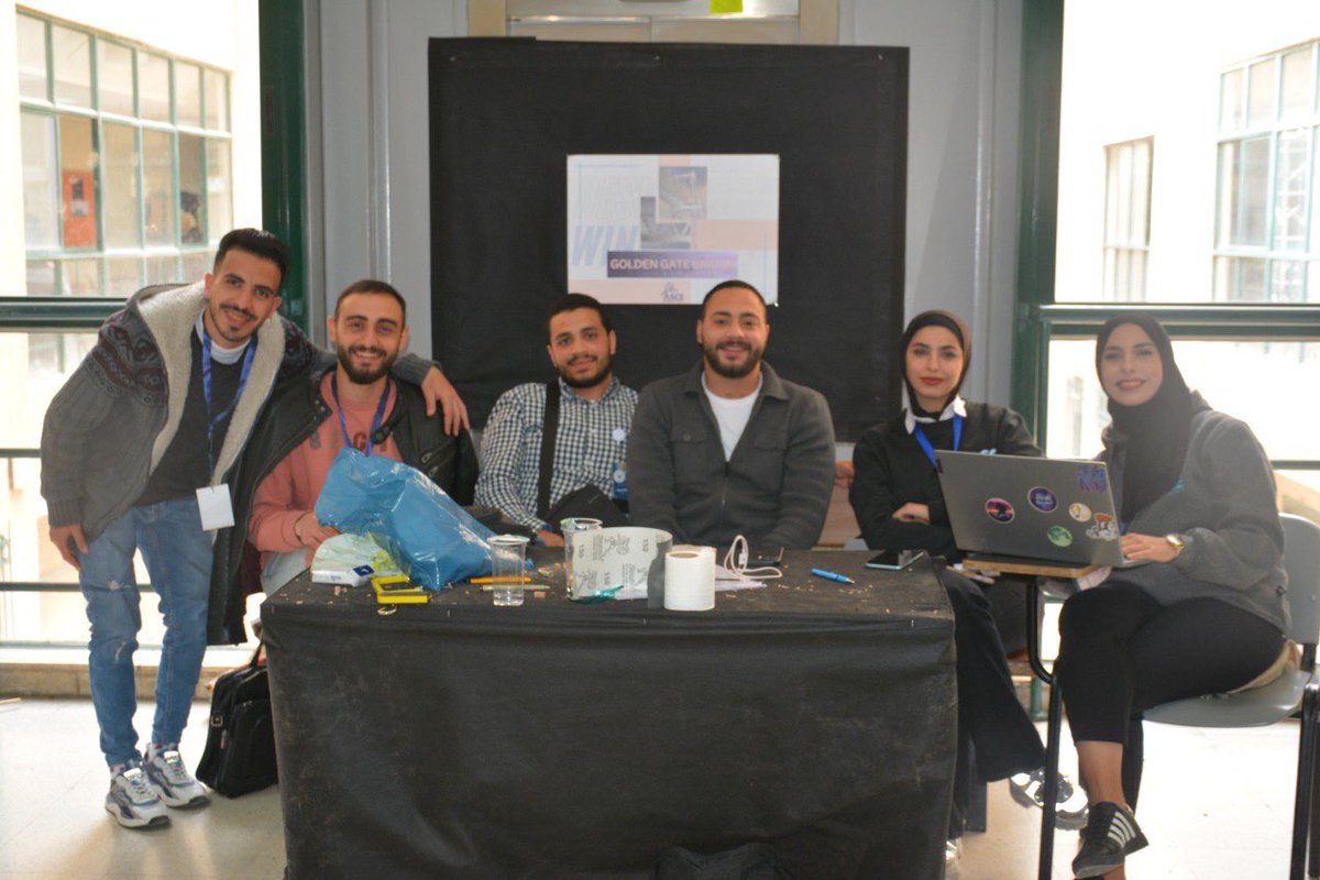 NidalQaffaf99's tweet photo. من مسابقة الجسور الخشبية اللي كانت في جامعة النجاح لمدة ٢٤ ساعة 
والله كانت اجواء بالتوب😂❤️
مبرووك للفائزين ❤️❤️ https://t.co/clIqUyuIrq