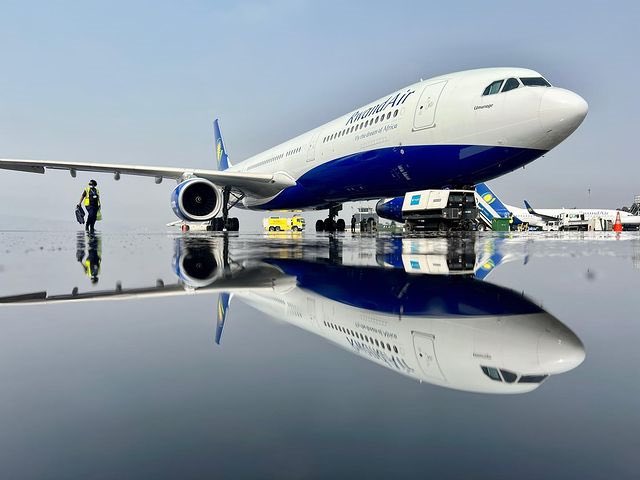 FNimfura's tweet photo. #Kigali International Airport has been ranked among the top 10 airports in #Africa by Skytrax World Airport Awards 2023. https://t.co/LCR6iGUDTE
