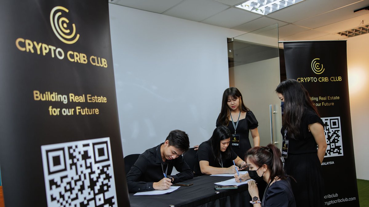 Are you ready to explore a new era of  networking and portfolio development? 

#nft #nftcommunity #realestate #realestatemarket #web3 #web3community