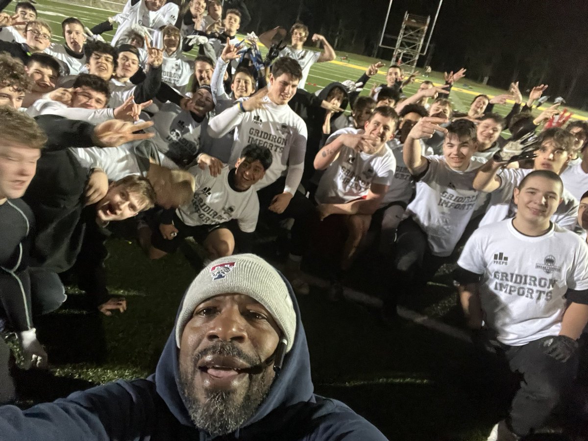 CoachTommyAllen's tweet photo. It’s been a great few weeks with @GridironImports traveling around Europe and reaching this amazing game. Thankful for the new colleagues I’ve met and to all the young people who came out to share their talents with us!! https://t.co/1KiJvOYHqk