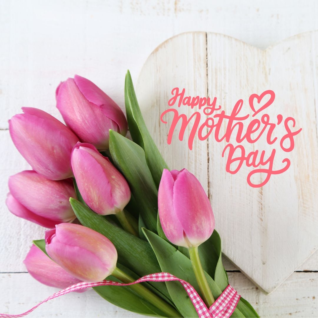 Happy Mother's day! ⁠
We have three workshops today: pizza, chocolate and pizza! Why not treat you and your mum to a French Macaron workshop.⁠
l8r.it/EDTE
------------⁠