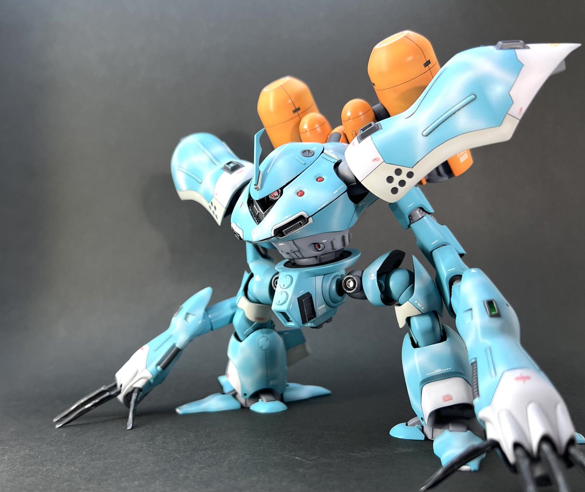 ジオン公国軍・水陸両用量産型モビルスーツ 

MSM-03C  Hy-Gogg〝ハイゴッグ〟

足掛け2か月、これにて完成となります
HGUCのキットを若干スタイルを変更し、より甲殻類っぽさを感じられる様に改修しました

リプに画像続けます

#HGUC 
#ハイゴッグ
#ガンプラ