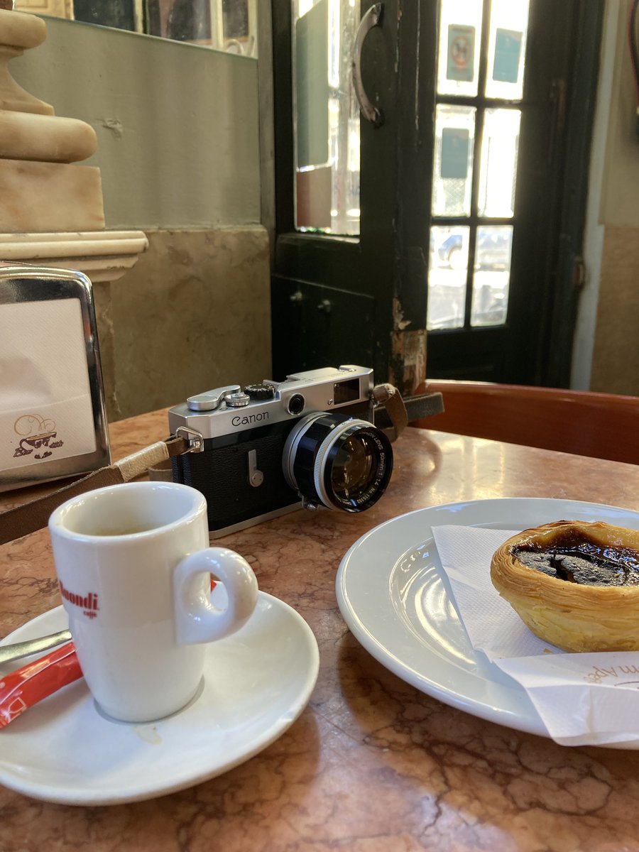Café, pastel de nata and camera.
Enjoying one of the very few places in a very touristy area that managed to keep it's authenticity 
#canonp #apx400 #lisbon #cafeepasteldenata #pasteldenata