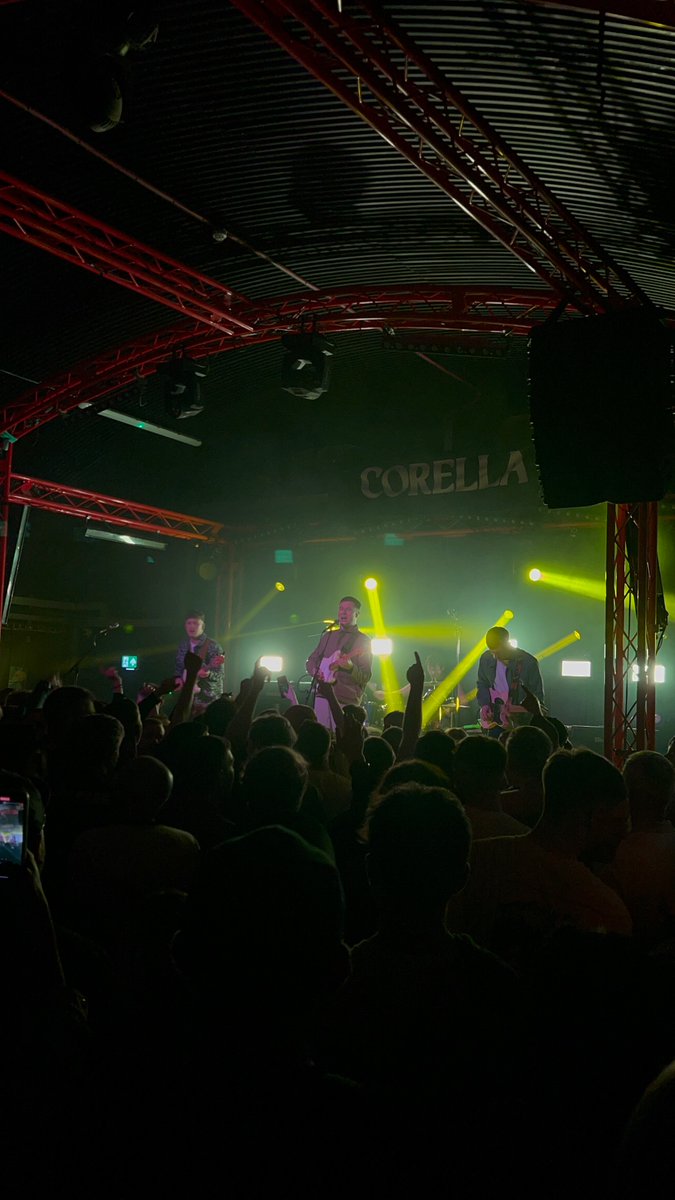 cecilia_may's tweet photo. 1st gig of the year kicked off in the right way, what a night!! ❤️‍🔥@corellamusic https://t.co/qSvMvkfrU7