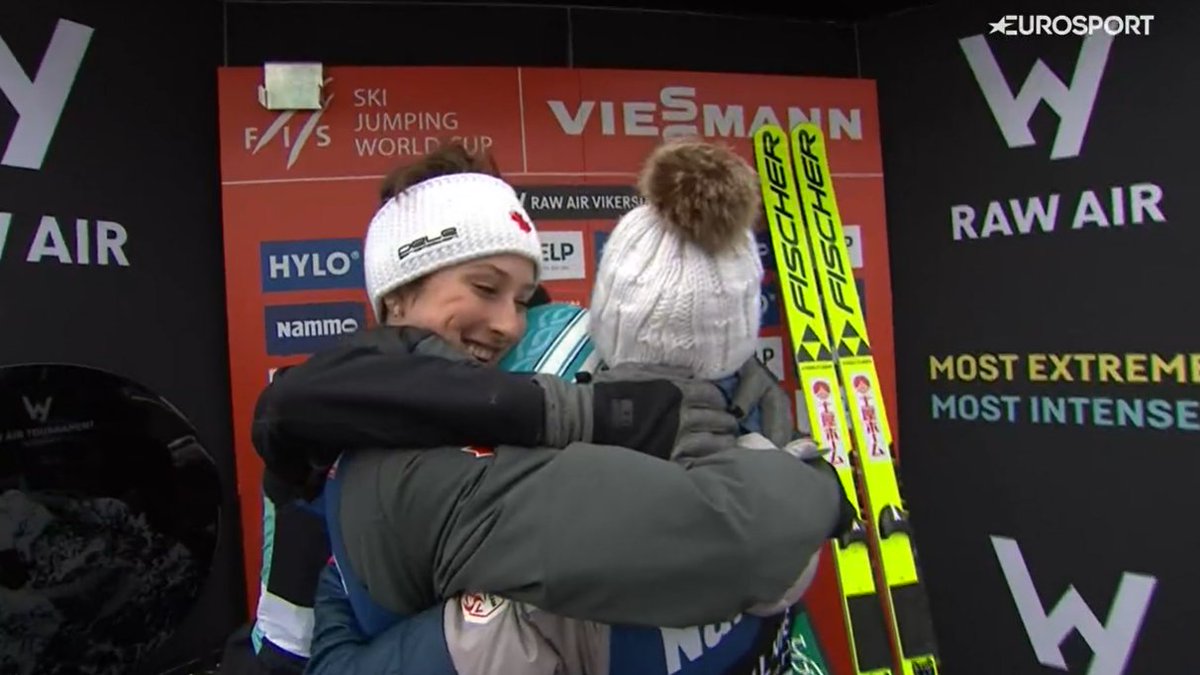 outofcontextsjw's tweet photo. 🥹💘 #skijumpingfamily https://t.co/iDJfjtzKof