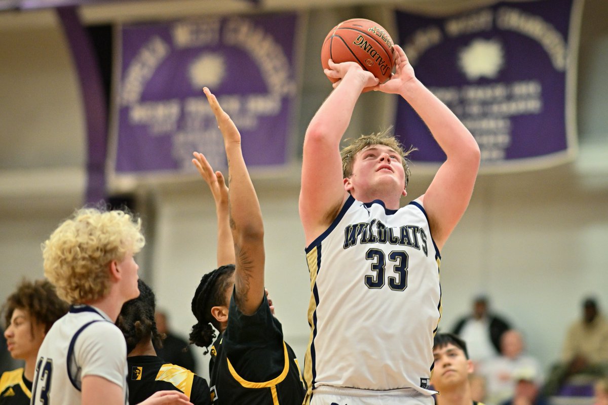 peterson_rick's tweet photo. . @ParkRunnin's @Ketraleus_1, banner senior class headline @TopsportsN All-Shawnee County boys basketball team. @wildcats_hayden @SeamanBoysBball @SHHSThunderbird @TWChargersBBall @RuralHoops @RossvilleDawgs @Eagles_Hoops @CPLSAthletics @T_HighHoops.
https://t.co/Yj9fk4Vyp8 https://t.co/sVO9Hrz5sN