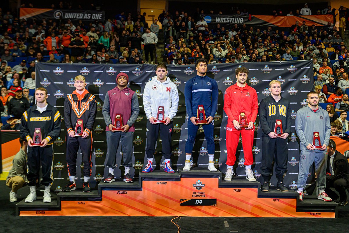 carterstarocci's tweet photo. 3X NCAA Champion 👑 https://t.co/qRAyJEVLJI