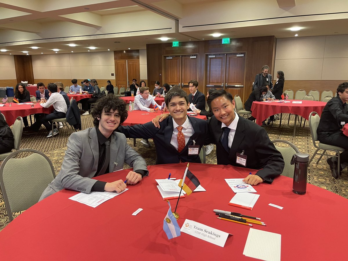 AGSatCdM's tweet photo. AGS competing in Academic World Quest 2023 @AGSatCdM @CDMpride https://t.co/DgFdPfpaci