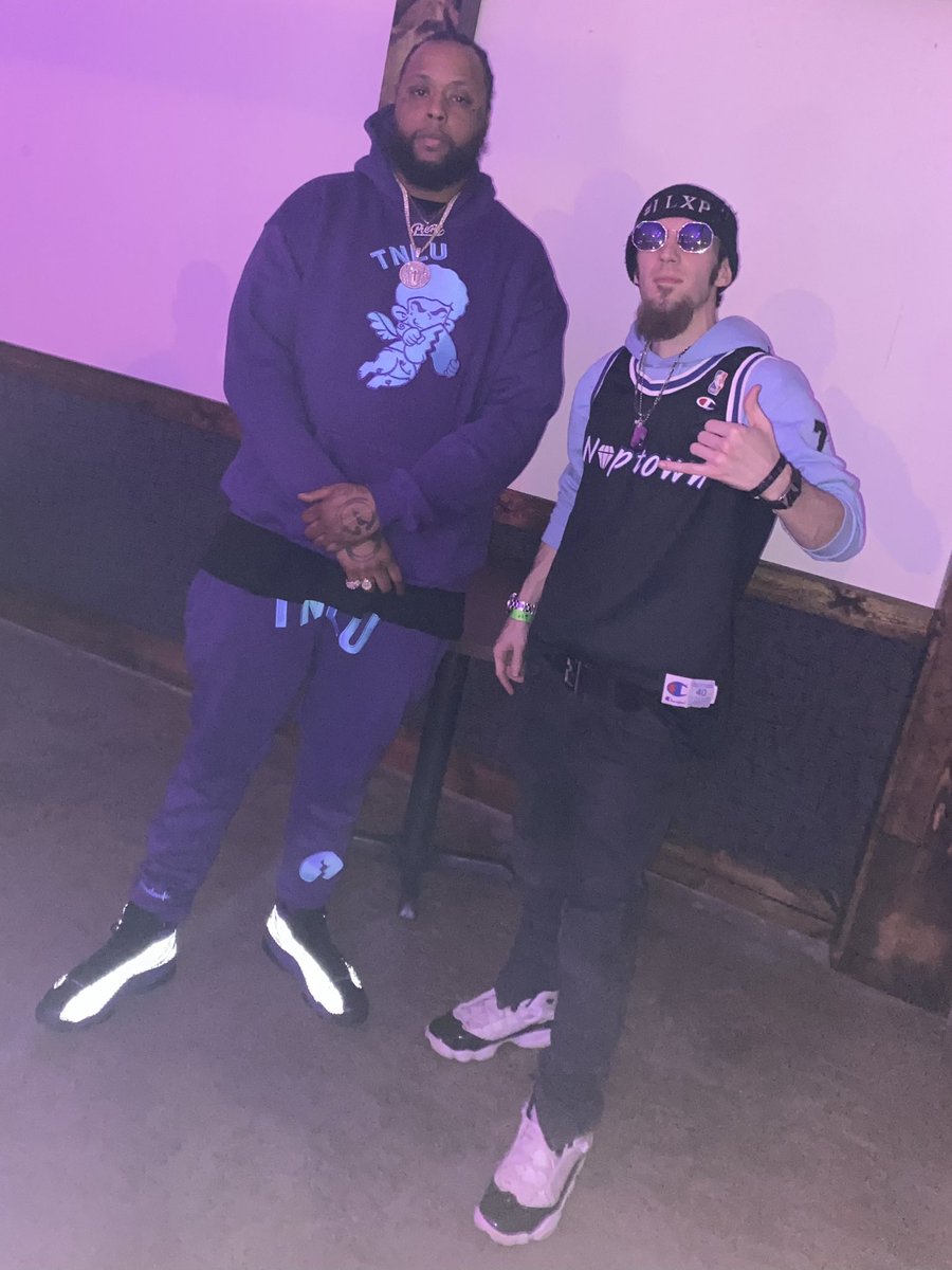 3Seventeen17's tweet photo. @LilFlex_317 &amp; TaeboThaTruth In Columbus, IN On 3/17! #GuerillaGang #3Seventeen #TaeboThaTruth #LilFlex #DabAboutItEnt 🦾🔥🦍🎪🏁 https://t.co/Ac8XzABW3G