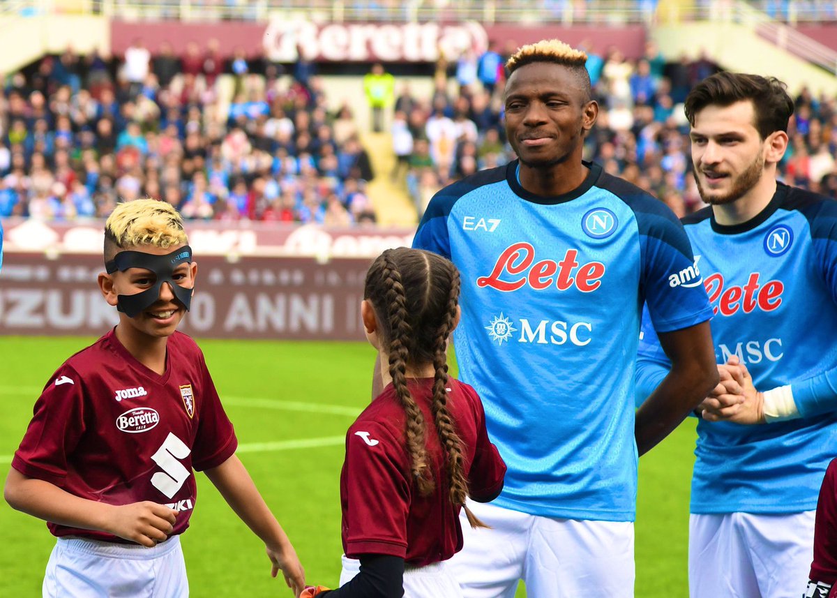 Il calcio è di chi lo ama… ❤️

#TorinoNapoli