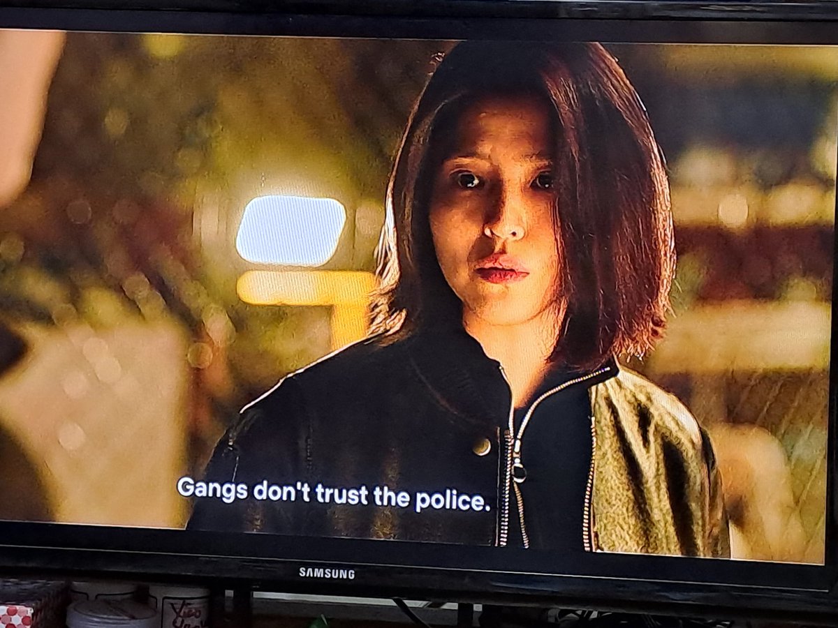 xandz34's tweet photo. Women empowerment... 💪
So pretty actress ! Also talented one... Amazing stunts and movements... 🔪🤩
#MyName #myNameSeries
#마이네임
#MaiNeim
#netflix #netflixph #netflixseries #tvseries #kdrama #kdramas #koreandrama #koreandramas #series #HanSohee #ParkHeesoon
#AhnBohyun https://t.co/fhyZQJHe2E