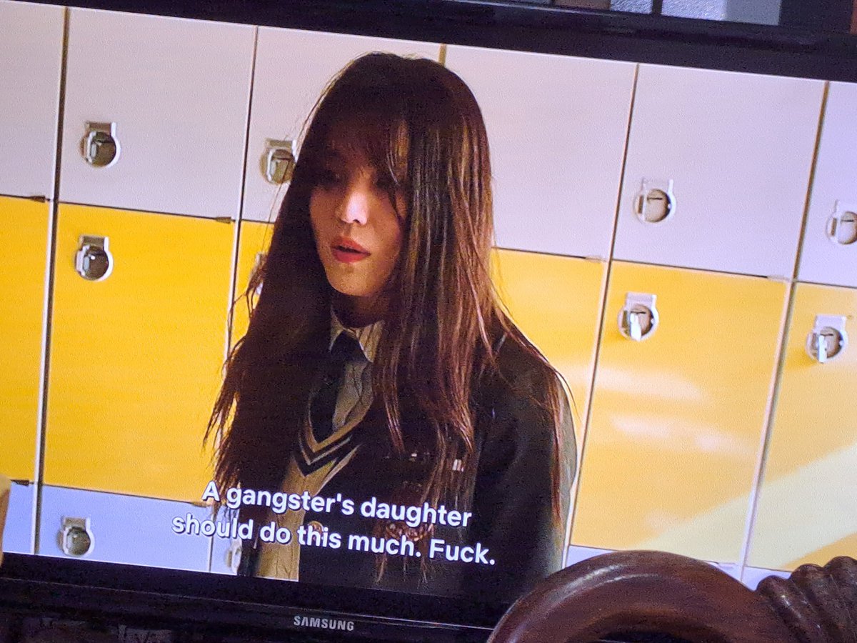 xandz34's tweet photo. Women empowerment... 💪
So pretty actress ! Also talented one... Amazing stunts and movements... 🔪🤩
#MyName #myNameSeries
#마이네임
#MaiNeim
#netflix #netflixph #netflixseries #tvseries #kdrama #kdramas #koreandrama #koreandramas #series #HanSohee #ParkHeesoon
#AhnBohyun https://t.co/fhyZQJHe2E
