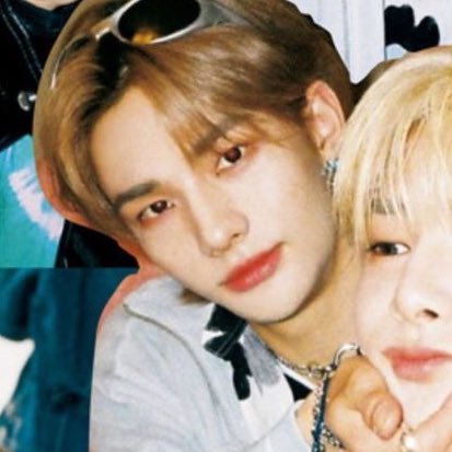 nobdynocrimes's tweet photo. feliz aniversário hyun!! voce é um ser humano muito precioso e que eu sempre vou defender! se não fosse voce, eu nem entraria nesse fandom maravilhoso que é o STAY 💗 obg por existir!

GENIUS DANCER HYUNJIN
#영원보다_오래_사랑해_현진아
#HyunjinPaintsTheWorld
#HappyHyunjinDay https://t.co/L5j6RYkiOv