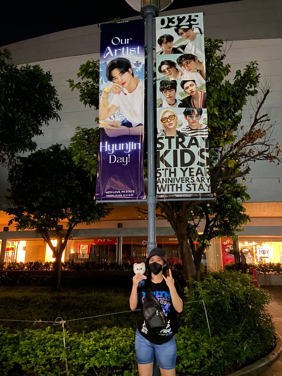 hyuknow_'s tweet photo. speaking of kween yasmin 😭

GENIUS DANCER HYUNJIN

#HyunjinPaintsTheWorld
#HappyHyunjinDay 
#영원보다_오래_사랑해_현진아
@Stray_Kids https://t.co/H7QkaZyxzp