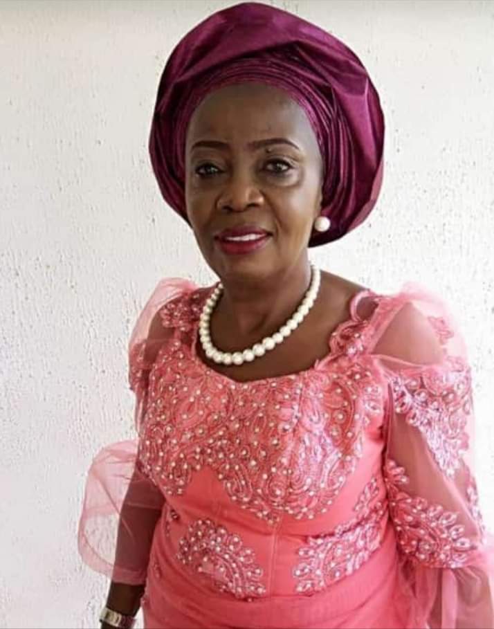 AsiOkot's tweet photo. @bod_republic My sweet momma...Happy Mother's day ..I love you plenty ♥️ https://t.co/kpp0HpUOjX