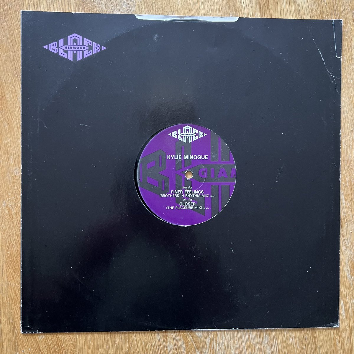 Gorgeous find! @kylieminogue Finer Feelings (Brothers in Rhythm Mix) / Closer (The Pleasure Mix) Black Diamond @PWLHitFactory 12” promo. @MrSteveAnderson @daveseaman. #Vinyl #VinylCollector
#LimitedEdition #PWLCollection