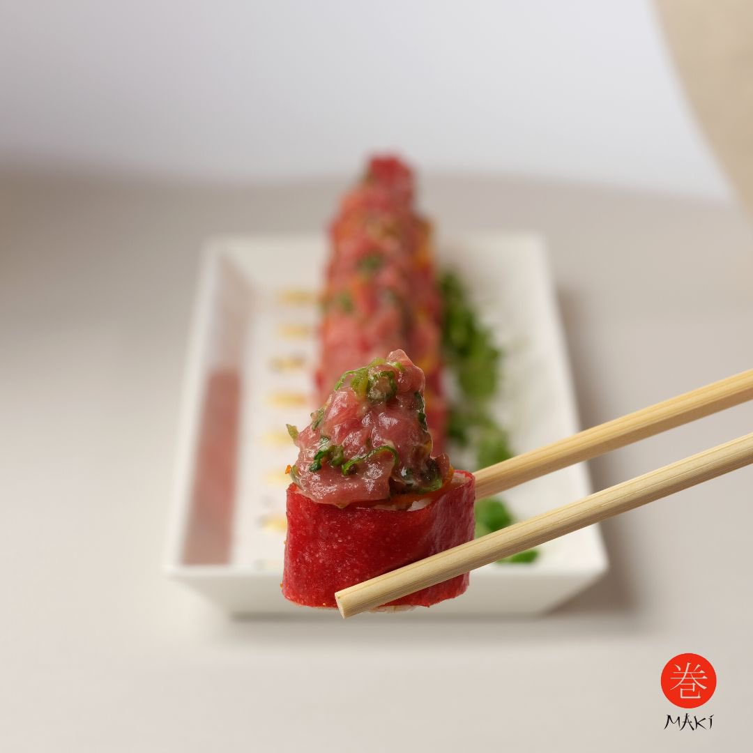 Kickstart your week with our brand new ume wrap, Dr. Jabbour Maki🤩 

#maki #japanese #umewrap #plum #tuna