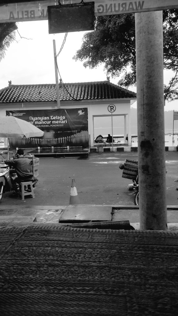 _MahendraDimas's tweet photo. Nglarung sak jerone kedung. https://t.co/6vWyNA6xA1