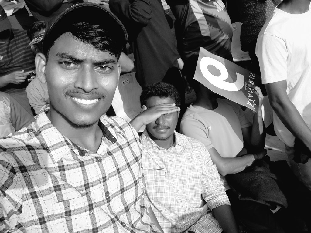 sandeepg06's tweet photo. Everyday is not Sunday though it is Sunday today 🙌
Comeback strong TeamIndia
#INDVSAUS 
#Visakhapatnam 
#TeamIndia https://t.co/7xRiCAZ5rw