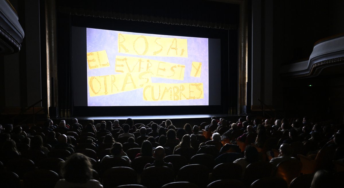saco_oviedo's tweet photo. Estreno mundial de 'Rosa Fernández, el Everest y otras cumbres' en #saco9.

En breve estará disponible en nuestro canal de YouTube y de Vimeo.

#saco @culturaoviedo @CeliaCerveroDoc 

📷@Ivan_Mar_Zenit https://t.co/XBWaHRDYw0