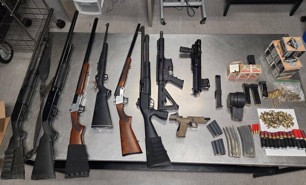 Should not have to say this, but don’t drink and shoot 🚫, especially in a residential area. Great job by the <a href="/morongobasinstn/">Morongo Basin</a> weekend night shift for safely resolving the incident, making arrests and removing guns from the hands of people not responsible enough to have them.