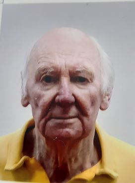 TVP_Oxfordshire's tweet photo. We are issuing a new appeal with an improved image as we continue our investigation to find John, 81.

John was last seen on Tuesday at about 3.45am outside the Trout Inn, Wolvercote. He was reported missing on Friday.

If you can help, please call 101, ref 43230119759. https://t.co/J8WvMGv8qe