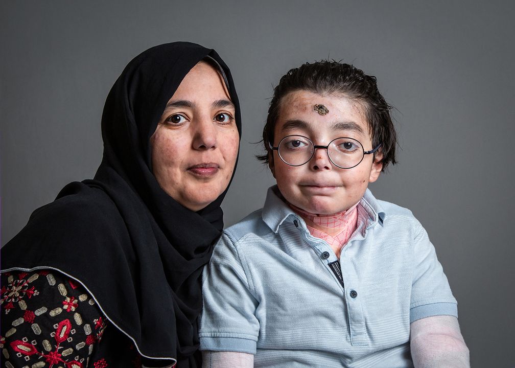 CharityDEBRA's tweet photo. Wishing a happy #MothersDay to all the mums, grandmas and mother figures in our DEBRA community. π
#MotheringSunday #HappyMothersDay #EpidermolysisBullosa #EB #LifeWithEB #RareCondition #RareConditions https://t.co/zVzmWNlape