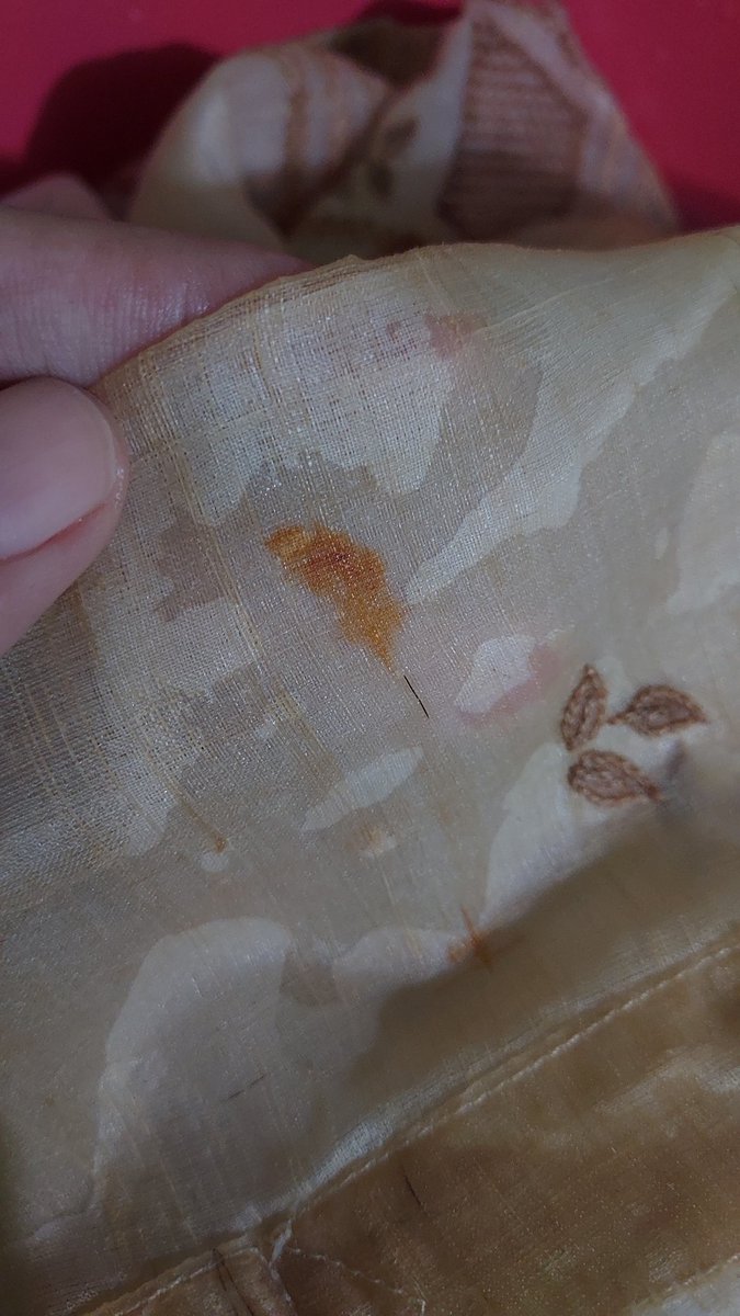 jazz_minmin's tweet photo. sad, how to remove stain from the pina cloth barong? 😔 https://t.co/7iXB9sPI8S