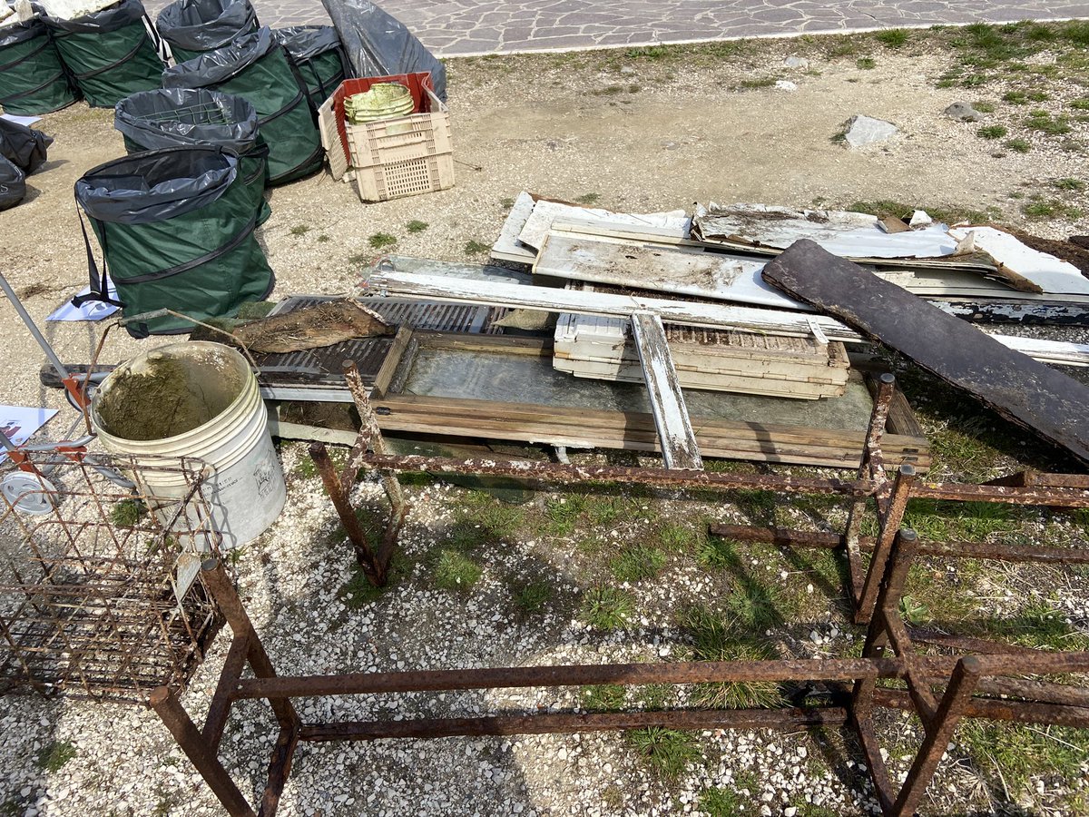 And this is just the beginning of fad sorting . And much of it was breaking into million little pieces , part being already soil … #saltmarsh #cleanup #venice #venicelagoon