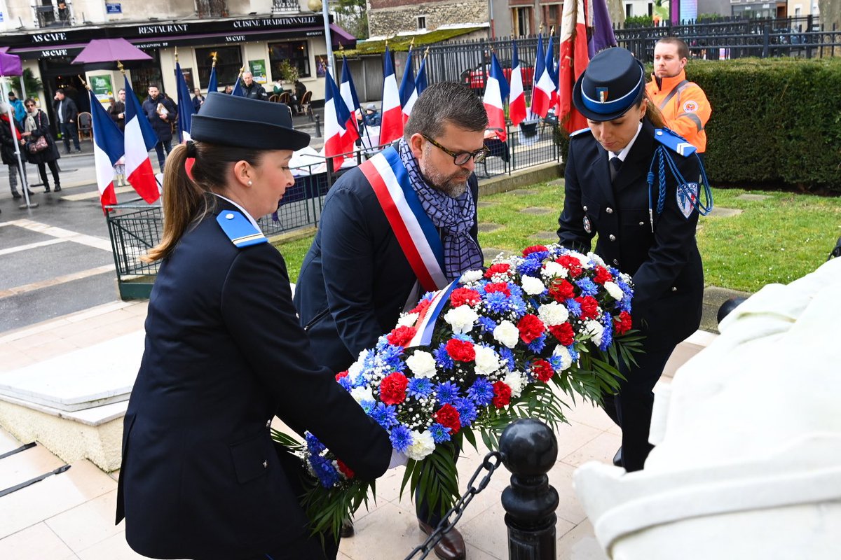 luccarvounas's tweet image. Nous avons commémoré le 61e anniversaire du #19mars 1962, avec nos associations d’Anciens combattants, pour célébrer @Alfortville_94 la mémoire des victimes de la Guerre d’Algérie et des combats au Maroc et en Tunisie, et garantir notre #DevoirMémoriel pour les jeunes générations