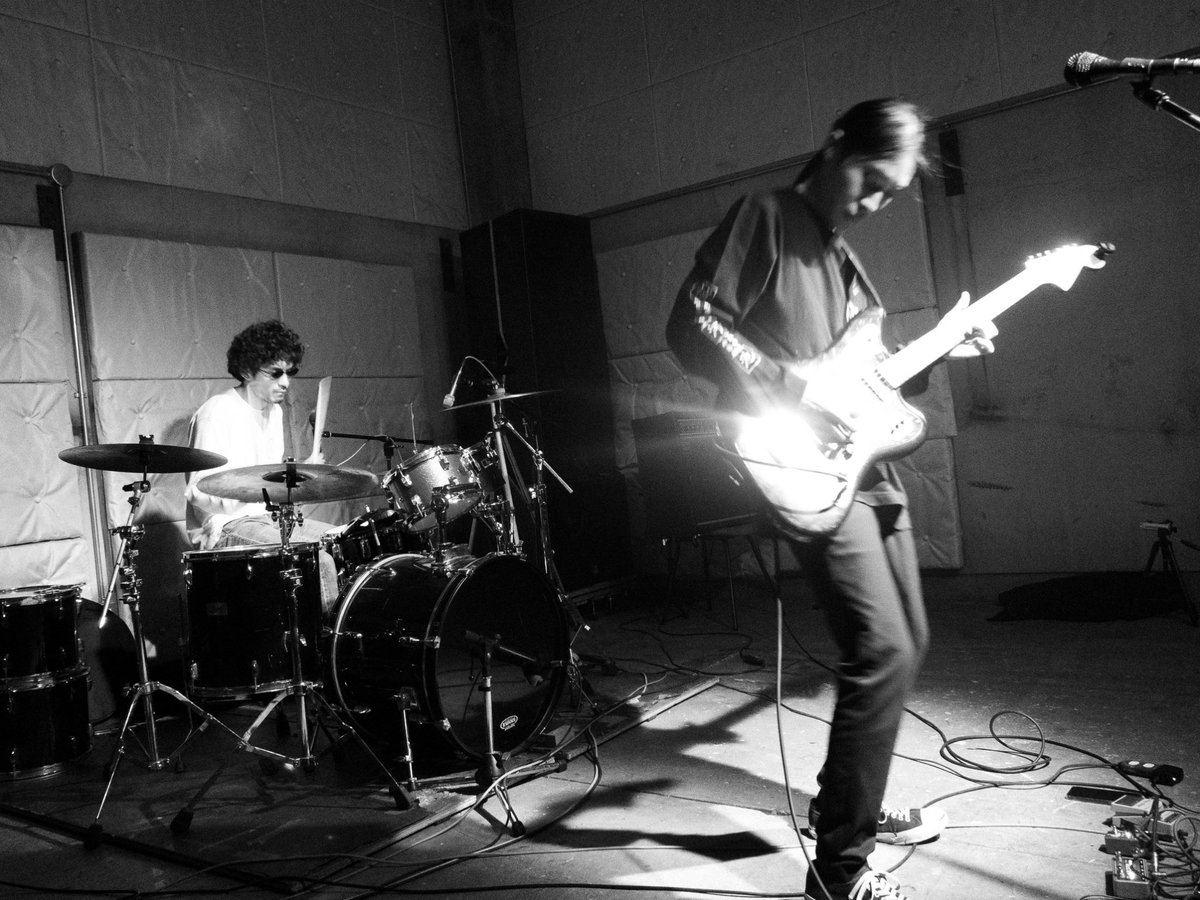 『御池塘自治』発売記念企画「原野商法」に来てくださったみなさま、そして共演してくれた大山田大山脈、割礼、UP-TIGHT、ありがとうございました。とても良い一日でした！

──

1.胸騒ぎ〜受胎告知
2.御陵
3.新廃仏毀釈
4.藤棚
5.金魚鉢
6.行楽日和
7.群島理論
8.降霊
9.地方/痴呆

撮影
<a href="/N_E_P_O/">石川 開 ishikawa haruki</a>