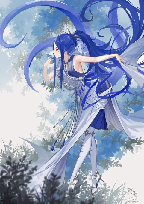 こんな感じの絵描いてる者です良かったらフォローおねしゃす 