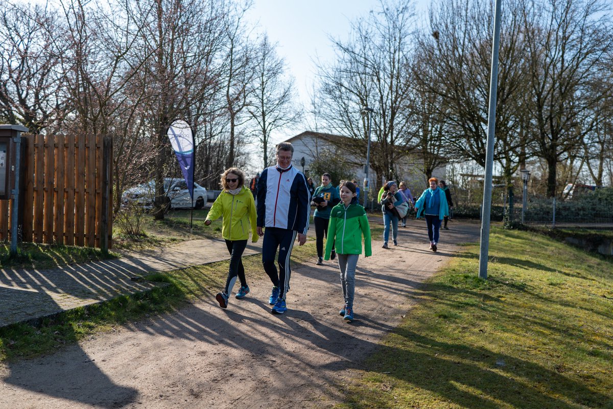 Offenthalpr's tweet photo. thanks to everyone who was there with us!

#parkrungermany #parkrun #parkrundeutschland #running  #liebtlaufen #parkrunfamily #runningmotivation  #runninggirl #runnerslife #parkrunday #fitness  #outdoors  #strava https://t.co/ESRTYL35YZ