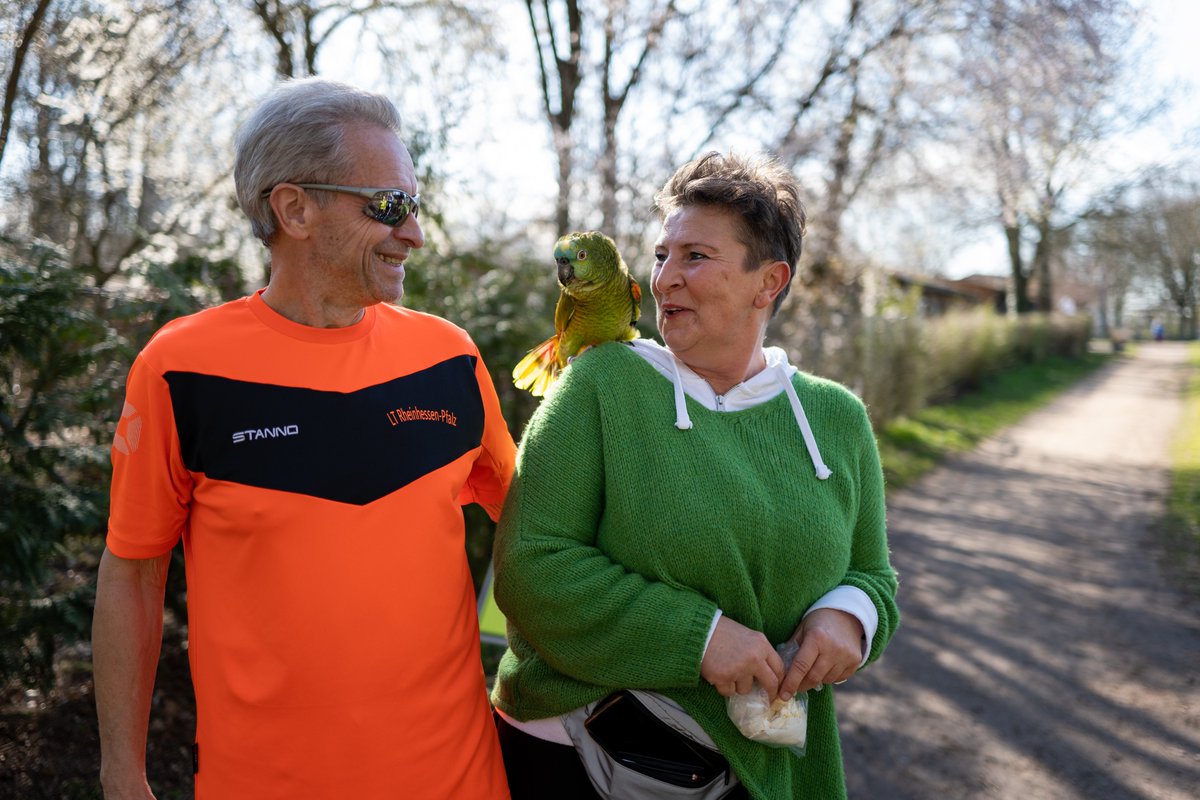Offenthalpr's tweet photo. thanks to everyone who was there with us!

#parkrungermany #parkrun #parkrundeutschland #running  #liebtlaufen #parkrunfamily #runningmotivation  #runninggirl #runnerslife #parkrunday #fitness  #outdoors  #strava https://t.co/wyluWOYbGD