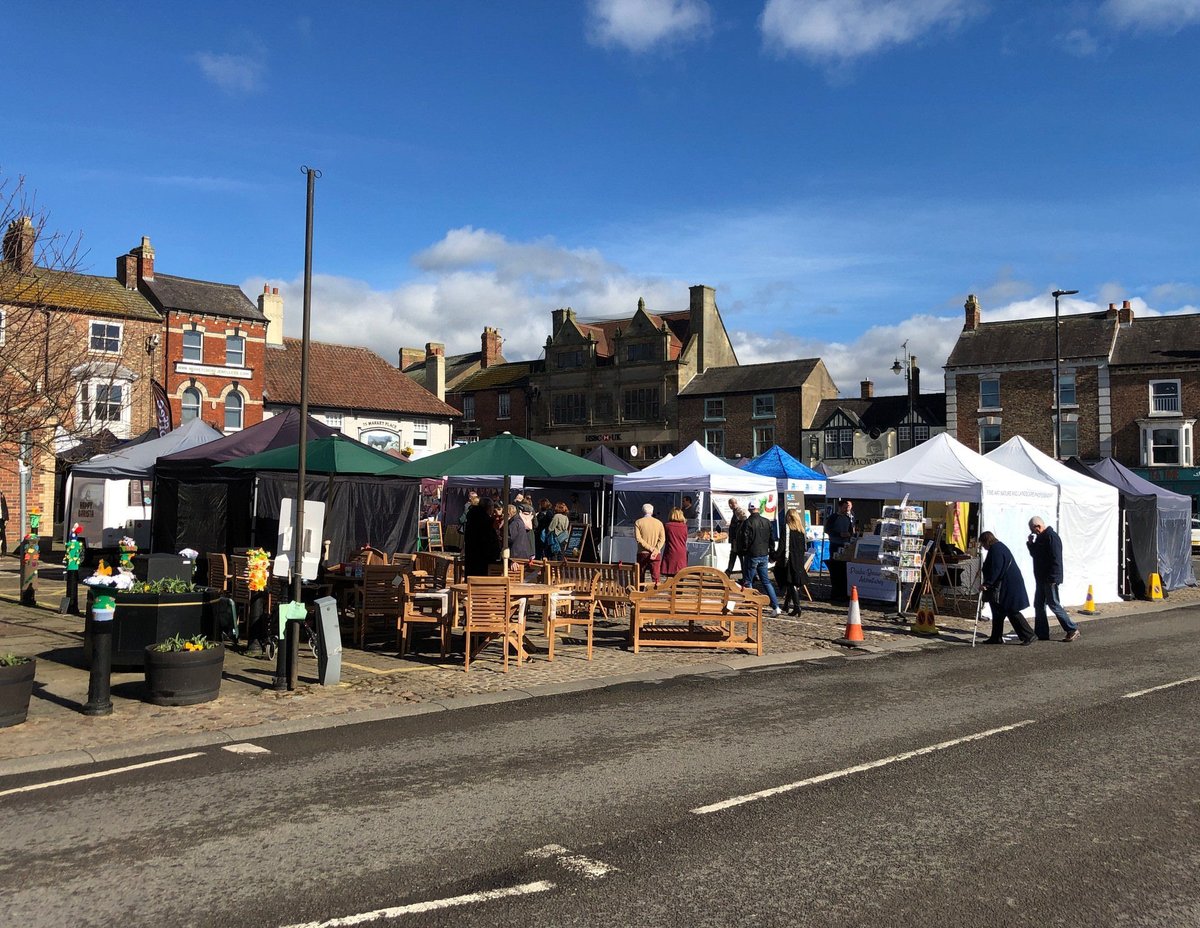 If you're near #Thirsk today - make sure to drop by the market place for today's Artisan market.... a diverse, quality shopping experience that celebrates independent producers and makers.

#herriotcountry #discoverhambleton #artisan #travel #tourism #yorkshire #acgas #gifts