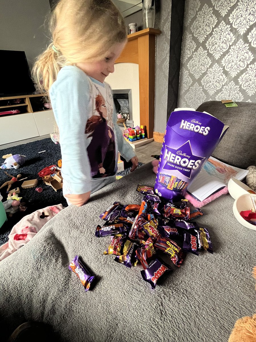 ami9463's tweet photo. @CadburyUK ruining mother’s day since  2023, she bought me these for one reason only, she likes the twirl out of it 😂 for her to open them this morning and find not one twirl! she is fuming .. thanks for spoiling mother’s day with a. moody 3 year old! she should of bought me gin https://t.co/8qX0QCk2MY