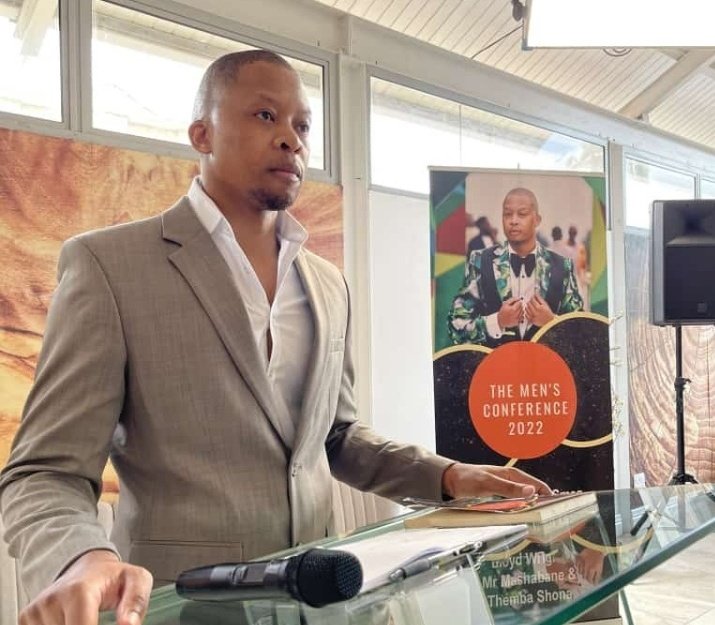 Ms SthembiD❤💰📖 tweet media