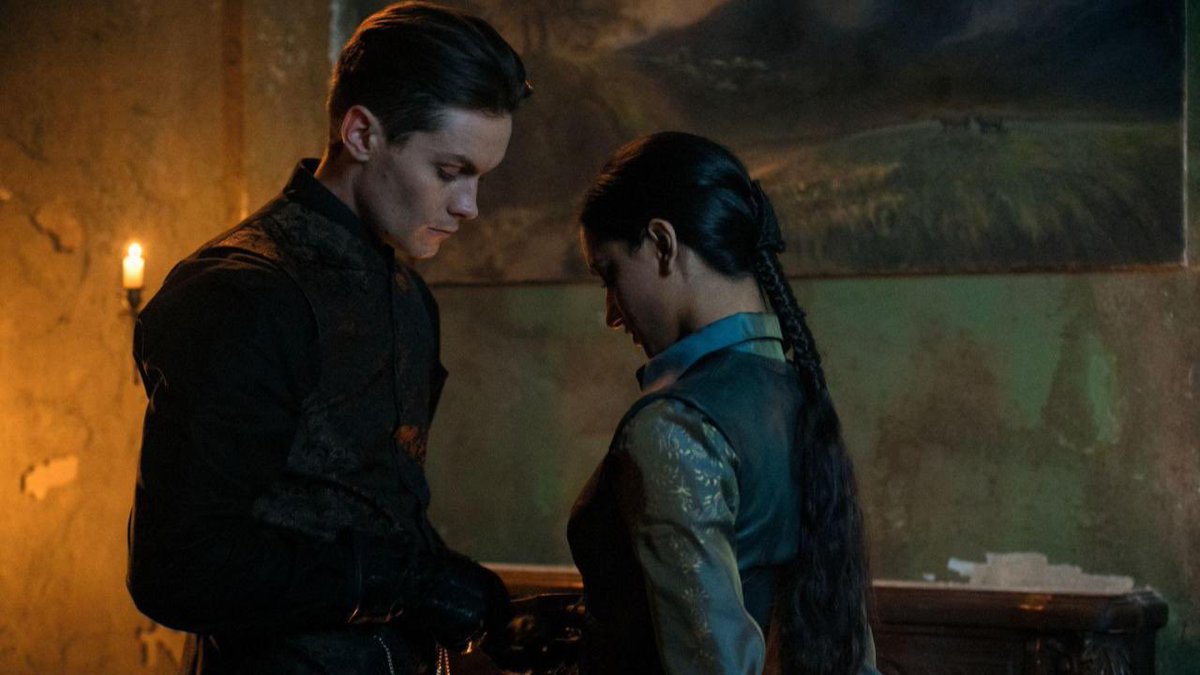 lnfosSeriesFR's tweet photo. #INFO La saison 2 de #ShadowAndBone est actuellement le programme le plus regardé sur @NetflixFR dans le monde https://t.co/ebvZkaa4Cv