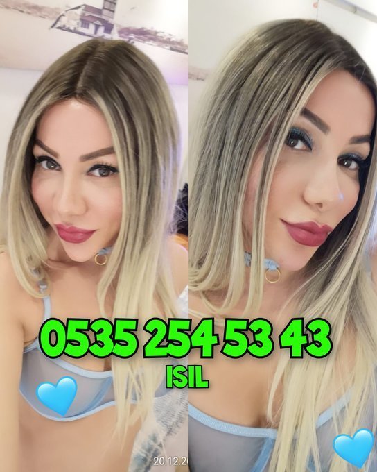 Sebepsiz olur aşk dediğin
Gözler kör olur
Sevdiğin yanında
Olduğunda
#sislitraveﬅi