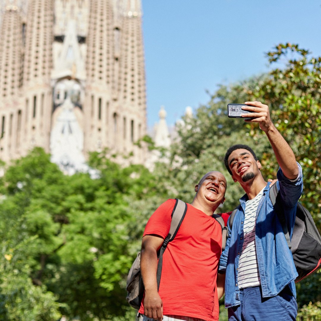 NgrescoPrincess's tweet photo. Regala a papá una experiencia por Barcelona con Negresco Princess - y haz que los pequeños momentos juntos sean extraordinarios. 
¡Feliz día del Padre!
#NegrescoPrincess #Barcelona #hotel #hotelbcn #PrincessHotels #travel #enjoy #DiadelPadre https://t.co/J30b8Y8wnu