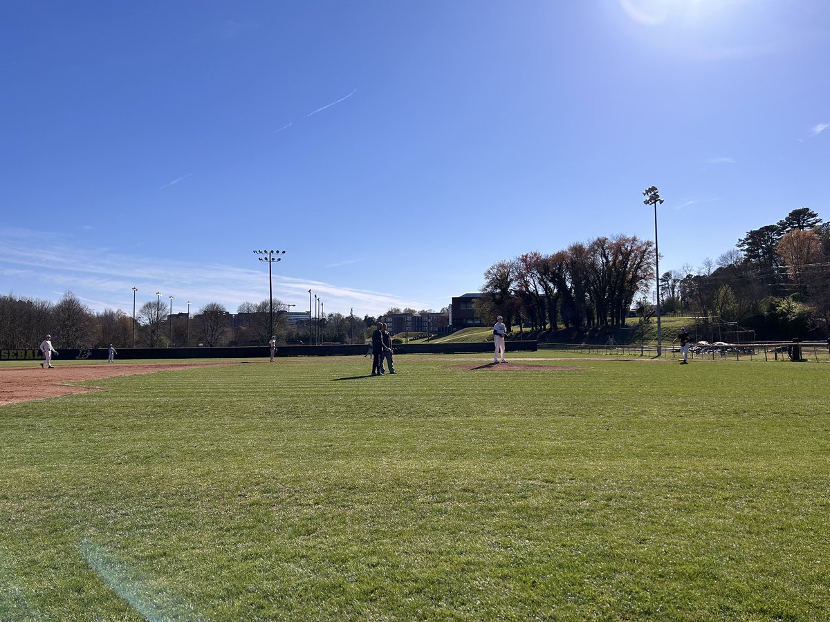 Last day of trip. Our last intersquad and a trip to see WF vs ND 🐾⚾️