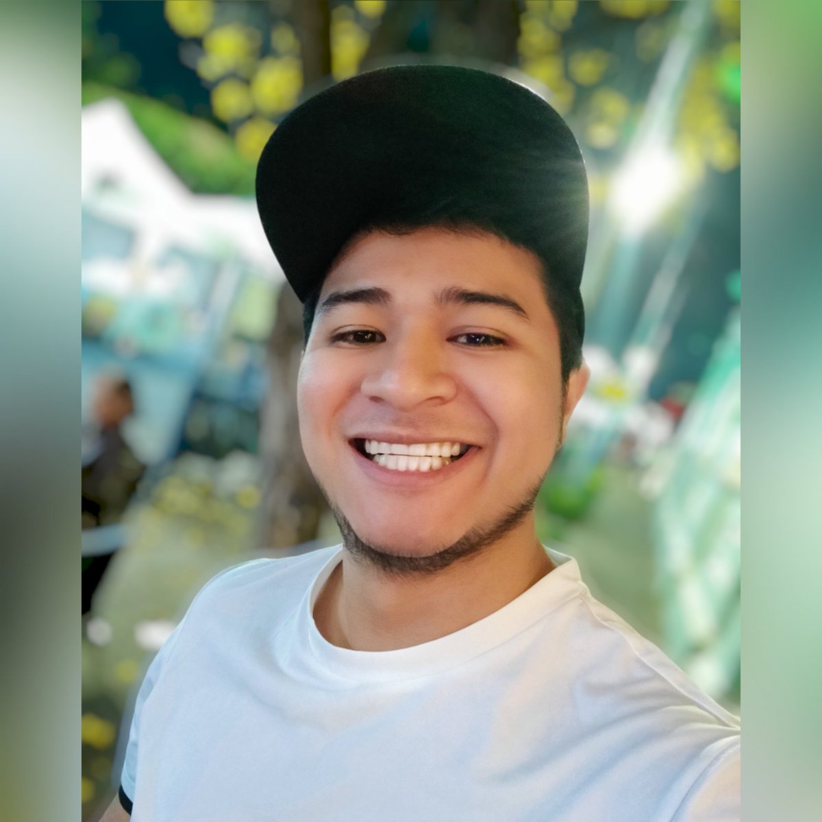 AsdJayala's tweet photo. #NuevaFotoDePerfil https://t.co/rs9Rwg40Yp